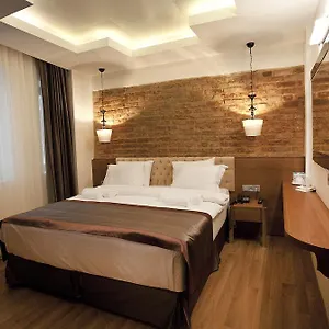 pera-line-hotel.istanbul-turkeyhotels.com/